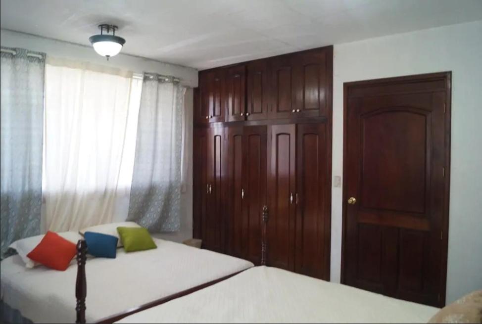 Apartamentos Comodos Cerca Del Aeropuerto Guatemala City ภายนอก รูปภาพ