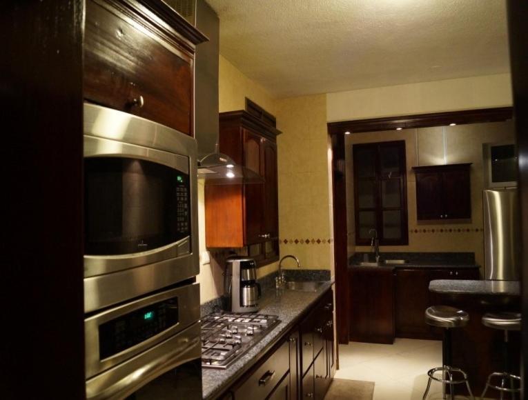 Apartamentos Comodos Cerca Del Aeropuerto Guatemala City ภายนอก รูปภาพ